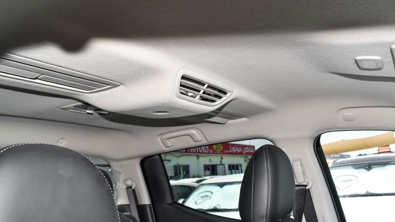 Mitsubishi L200 Mitsubishi L200 SPORTERO DIESEL - 2.4L - DOUBLE CABIN - 4X4 - A/T - POWER LOCKS AND POWER WINDOWS