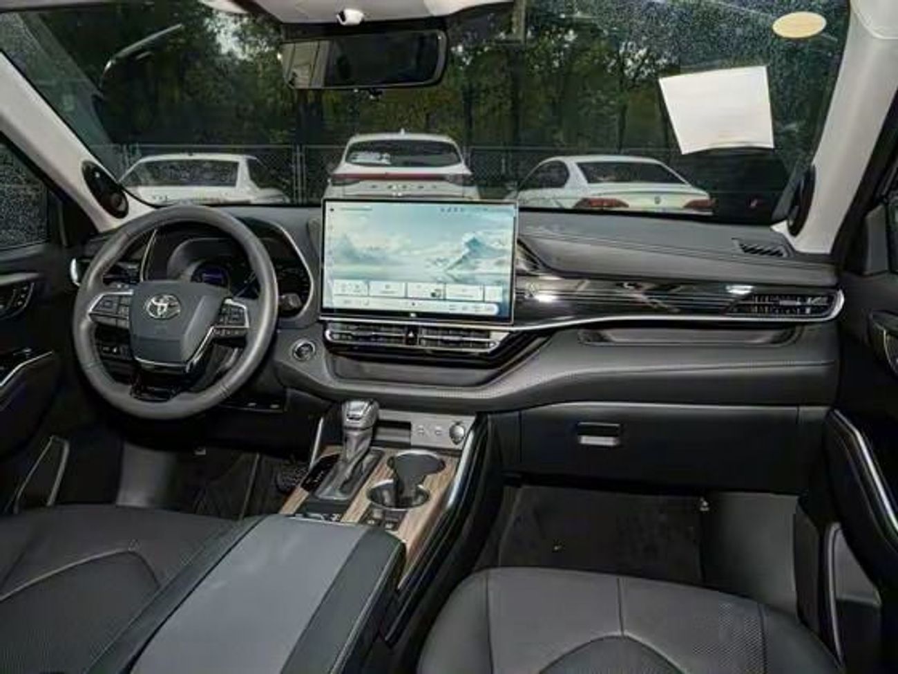 Toyota Highlander FULLEST OPTION WITH JBL, HUD