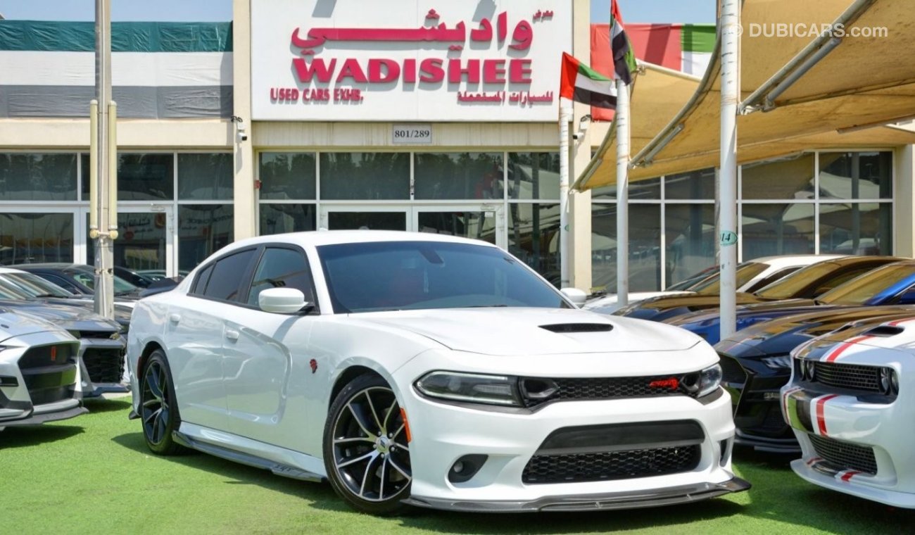 Dodge Charger Charger Scat Pack V8 6.4L 2018/ SRT Body Kit/ Leather Interior/Excellent Condition