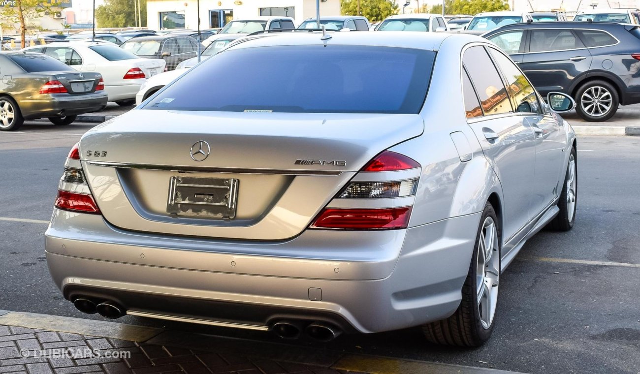 Mercedes-Benz S 63 AMG LARGE