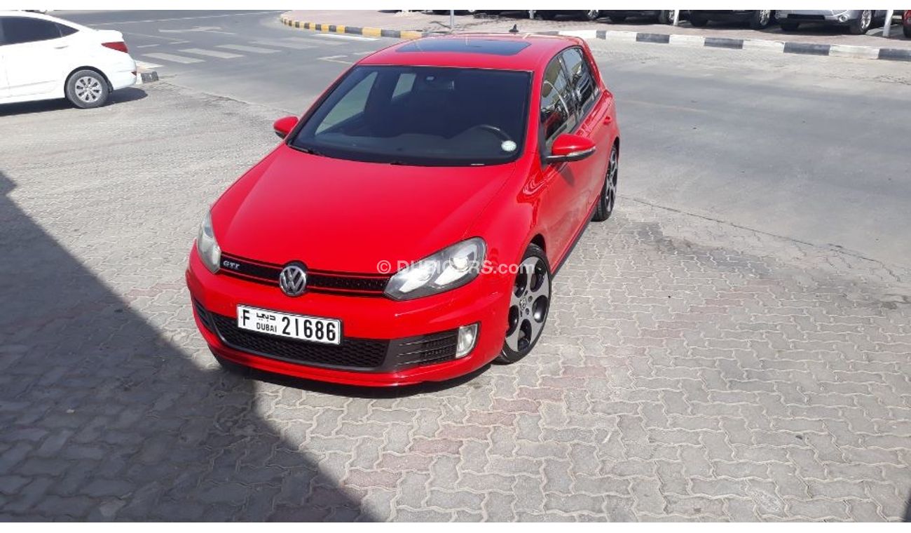 Volkswagen Golf GTI 2011 Gulf Specs Full options clean car