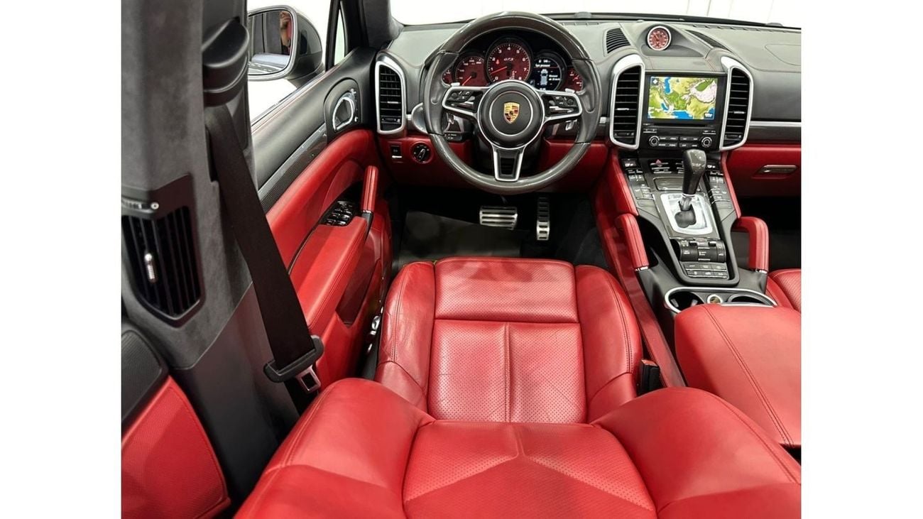 بورش كايان 2017 Porsche Cayenne GTS, Dec 2025 Porsche Warranty, Full Porsche Service History, Full Options, GCC