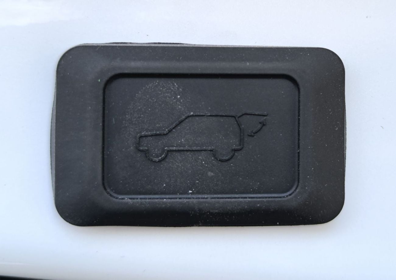 Toyota RAV4 XLE 2.0 FULL OPTION PANORAMA