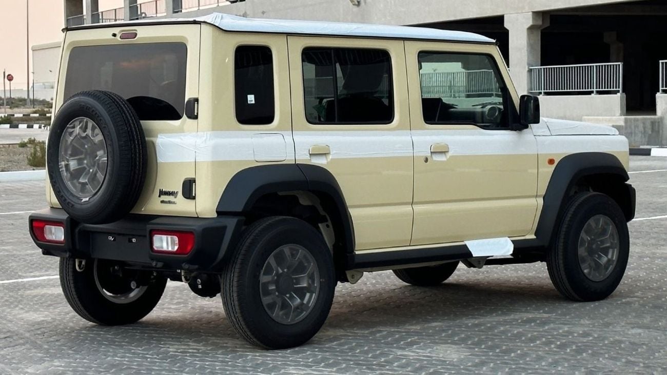 سوزوكي جيمني 1.5L GLX Manual 4WD 5-Door {EXPORT ONLY}
