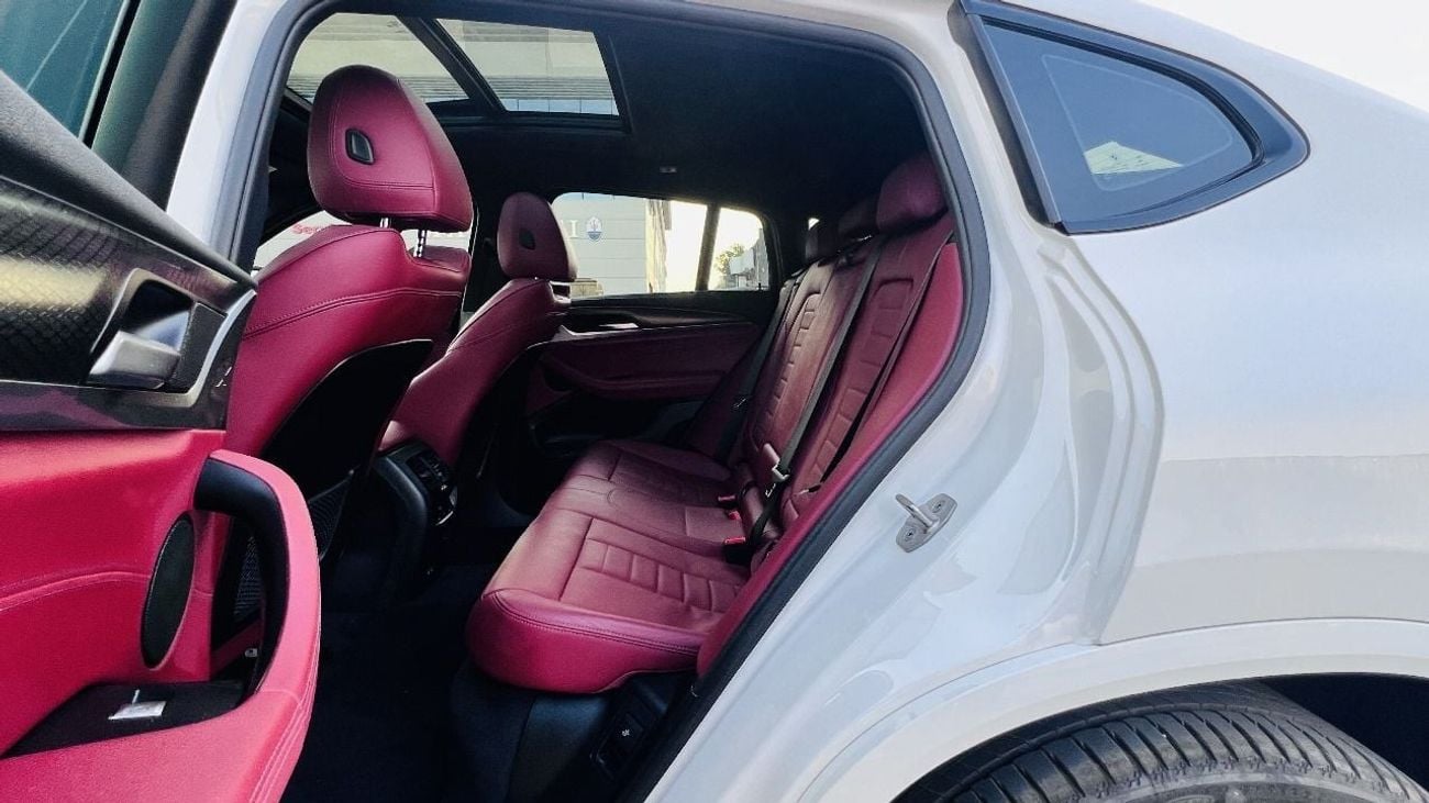 BMW X4M AED 3200 PM | UNDER WARRANTY | FSH |  BMW X4M XDRIVE30i | GCC | 2022 | NO FLOOD