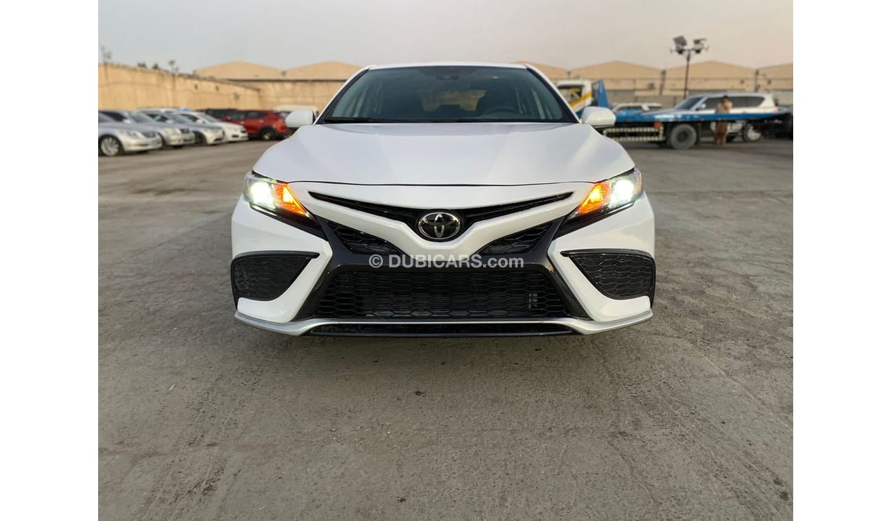 تويوتا كامري 2020 TOYOTA CAMERY / SE / MID OPTION