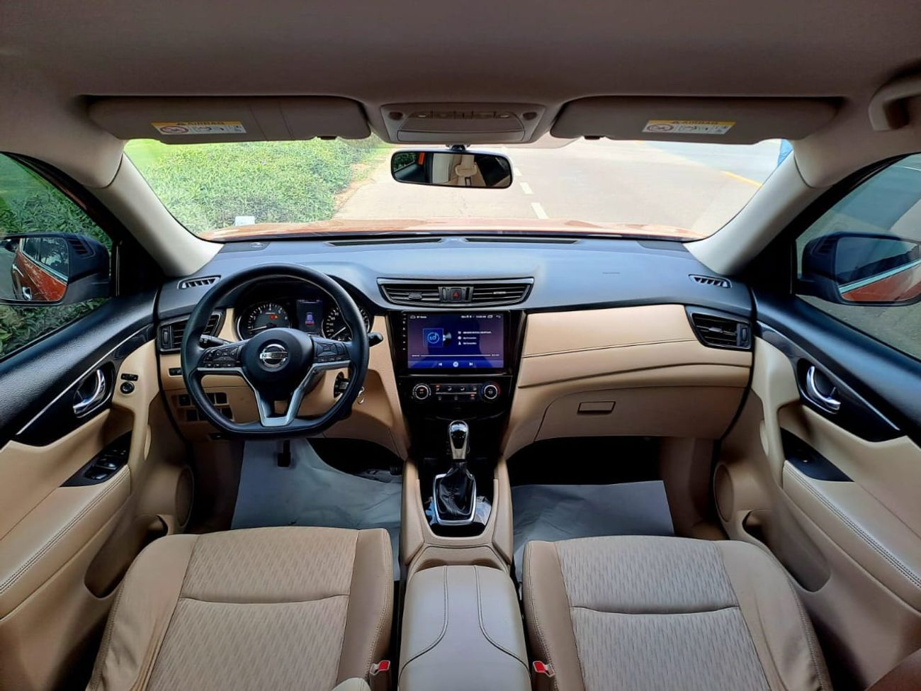 نيسان إكس تريل S 2.5L FWD (5 Seater)