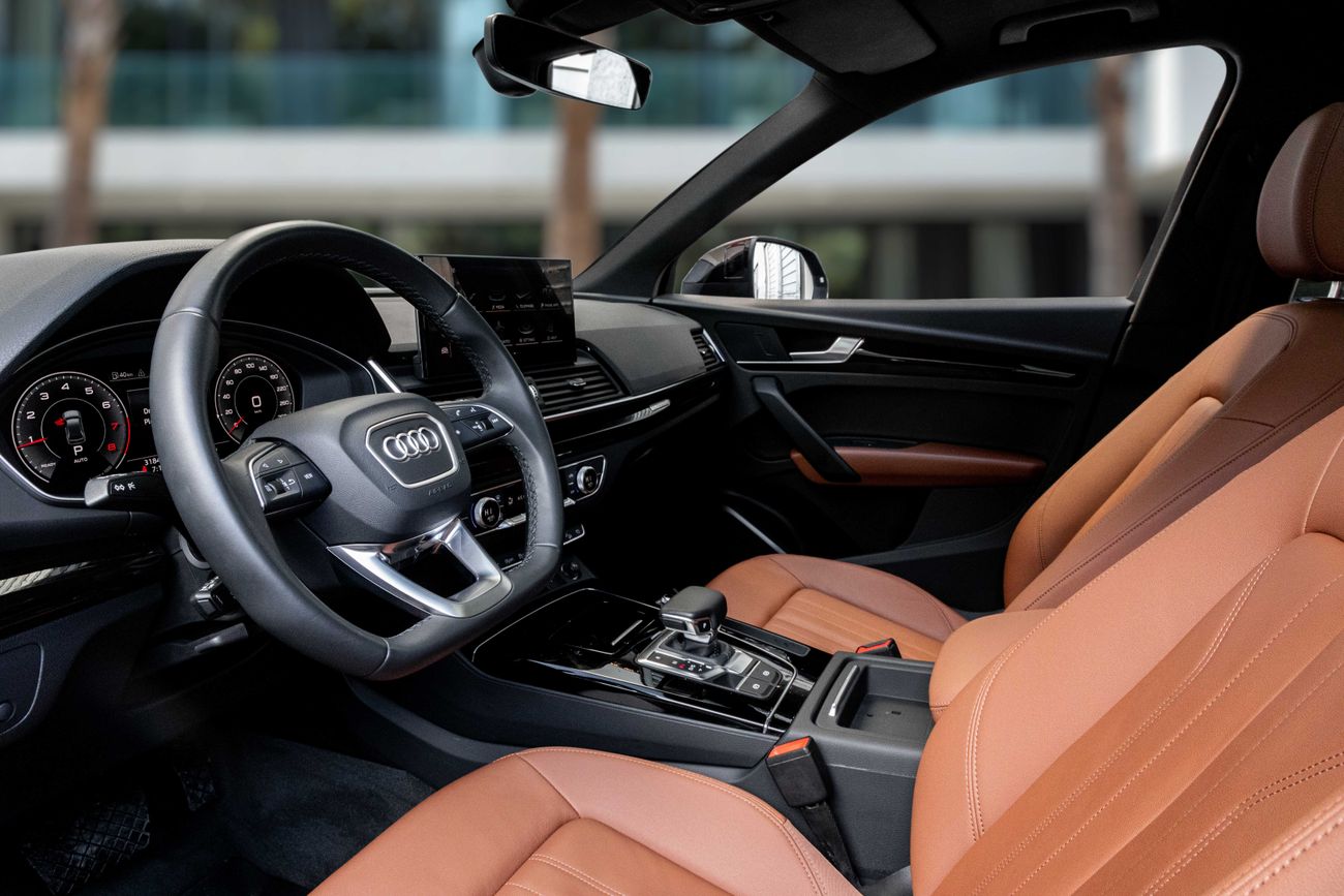 أودي Q5 Q5 Sportback S-Line | 5,832 P.M | 0% Downpayment | Immaculate Condition!