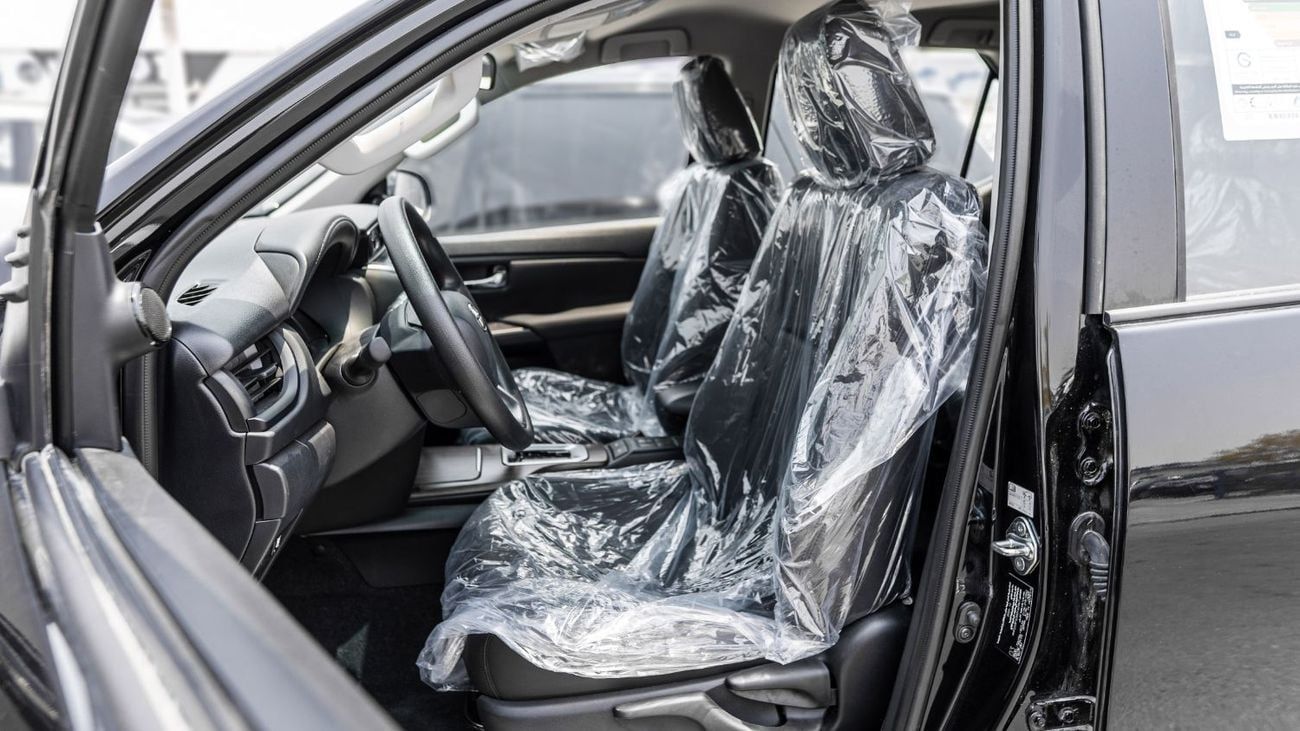 Toyota Fortuner 2025 Toyota Fortuner 2.7L AT Petrol (Black)