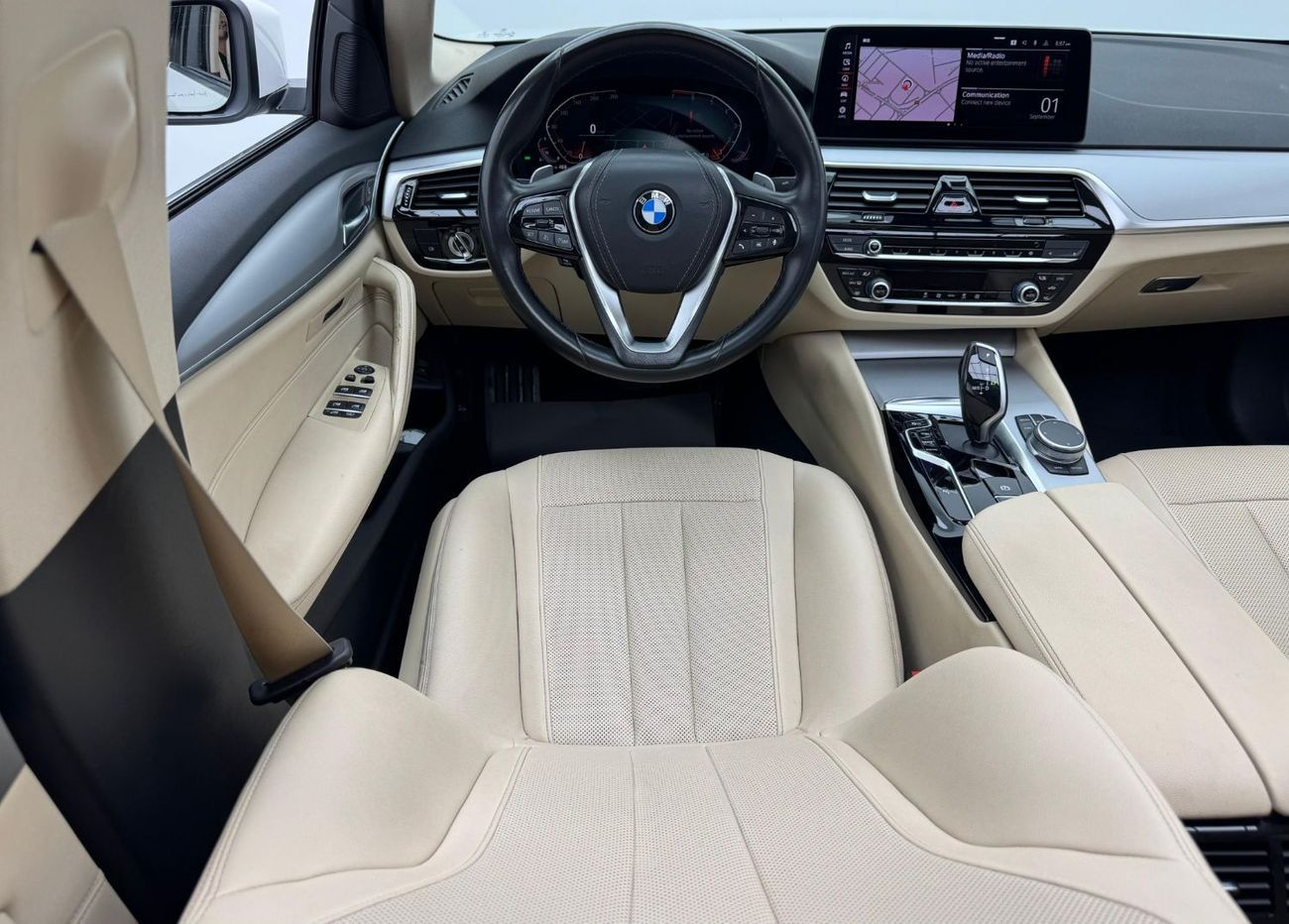 بي أم دبليو 520i Std 2.0L 2021 BMW 520i, BMW Service History, BMW Warranty & Service Contract, Excellent Condition, G