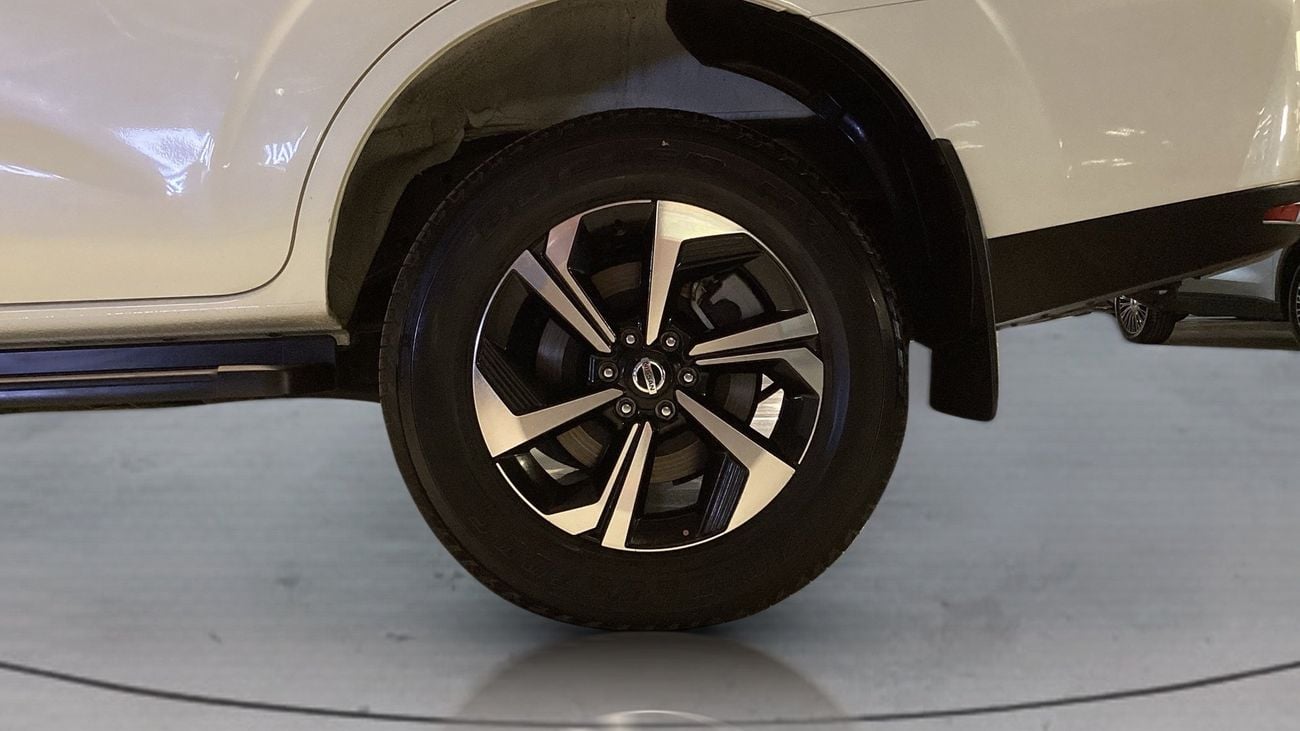 Nissan XTerra Platinum | Guaranteed Warranty | 0 Down Payment