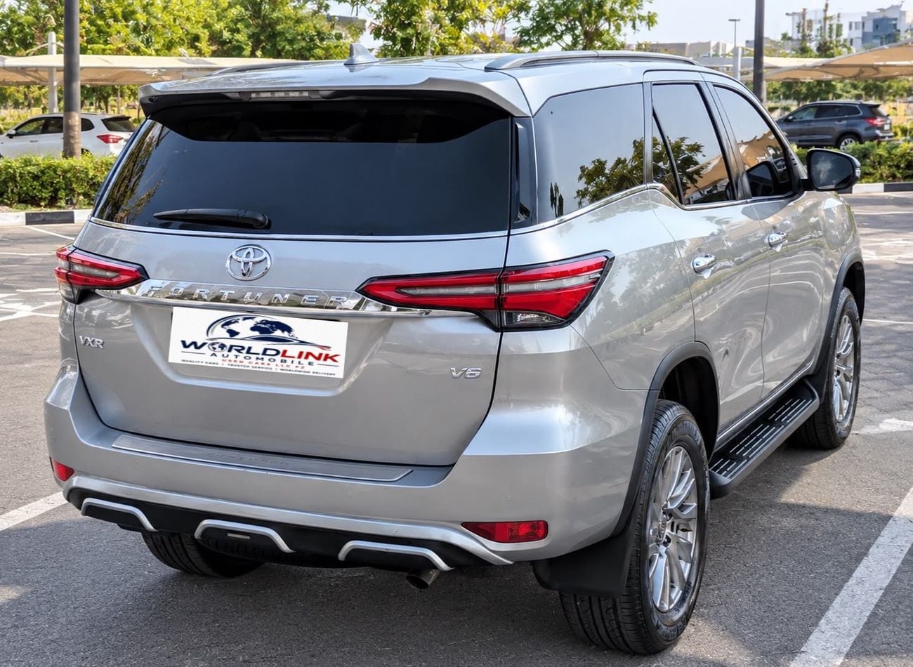 Toyota Fortuner VXR 4.0L Cylinders 6 Petrol