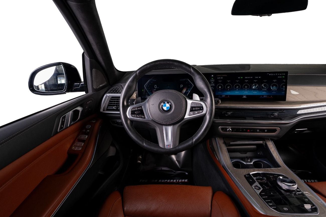 بي أم دبليو X7 40i M Sport Premium 3.0L