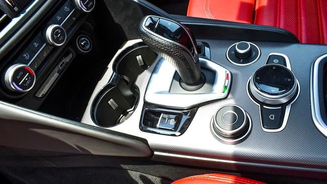 Alfa Romeo Giulia VELOCE, миниатюра 28
