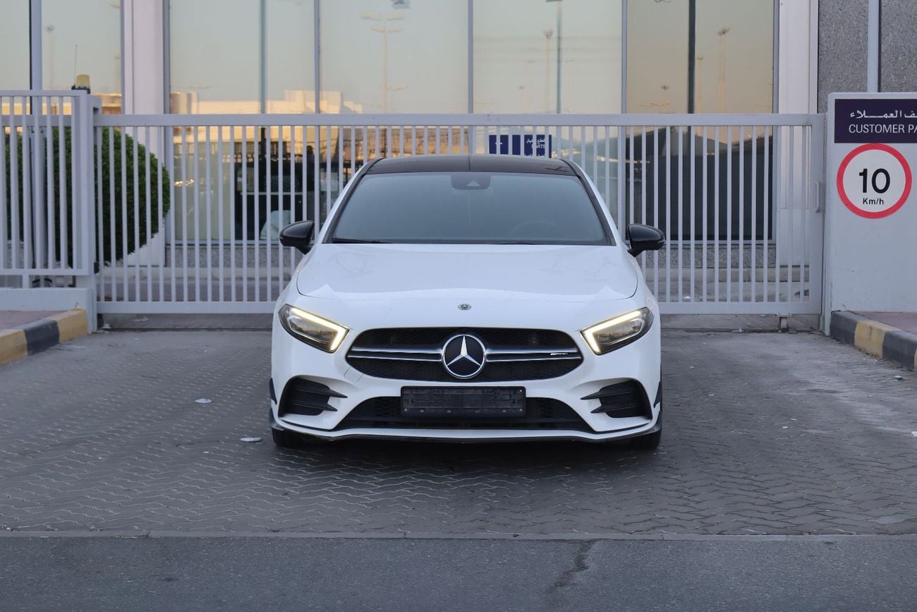 Mercedes Benz CLA35 AMG PREMIUM