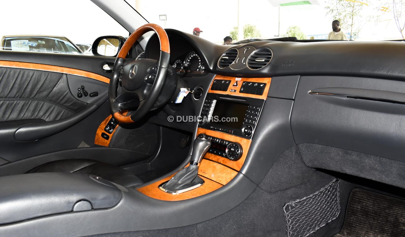 Mercedes-Benz CLK 320