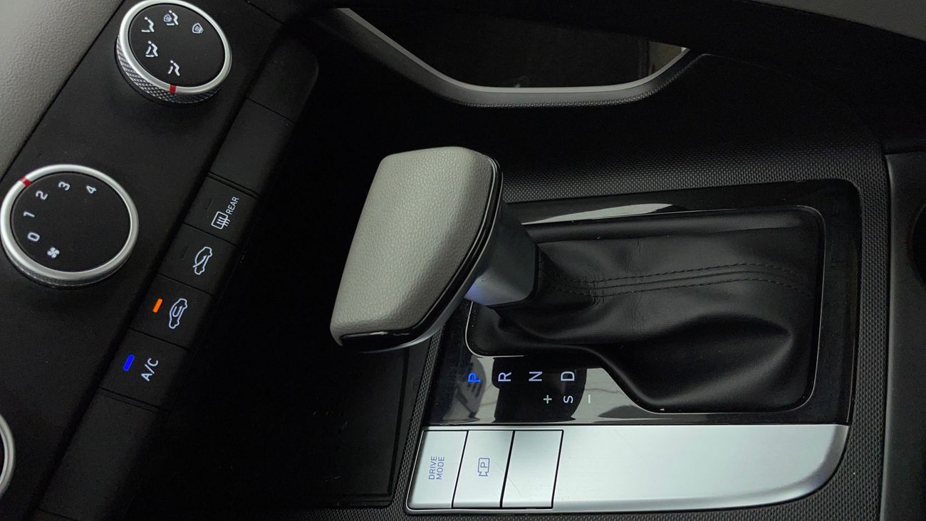 Hyundai Elantra SMART 1.6 | Zero Down Payment | Home Test Drive