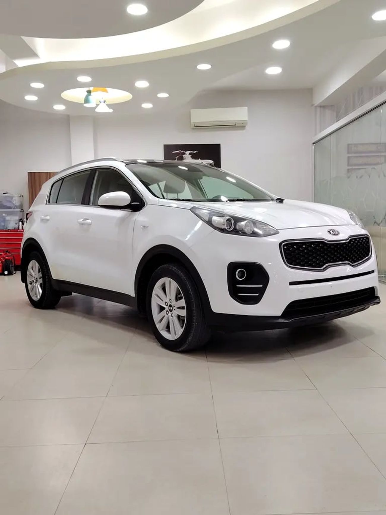 Kia Sportage Mid 2.0L GCC