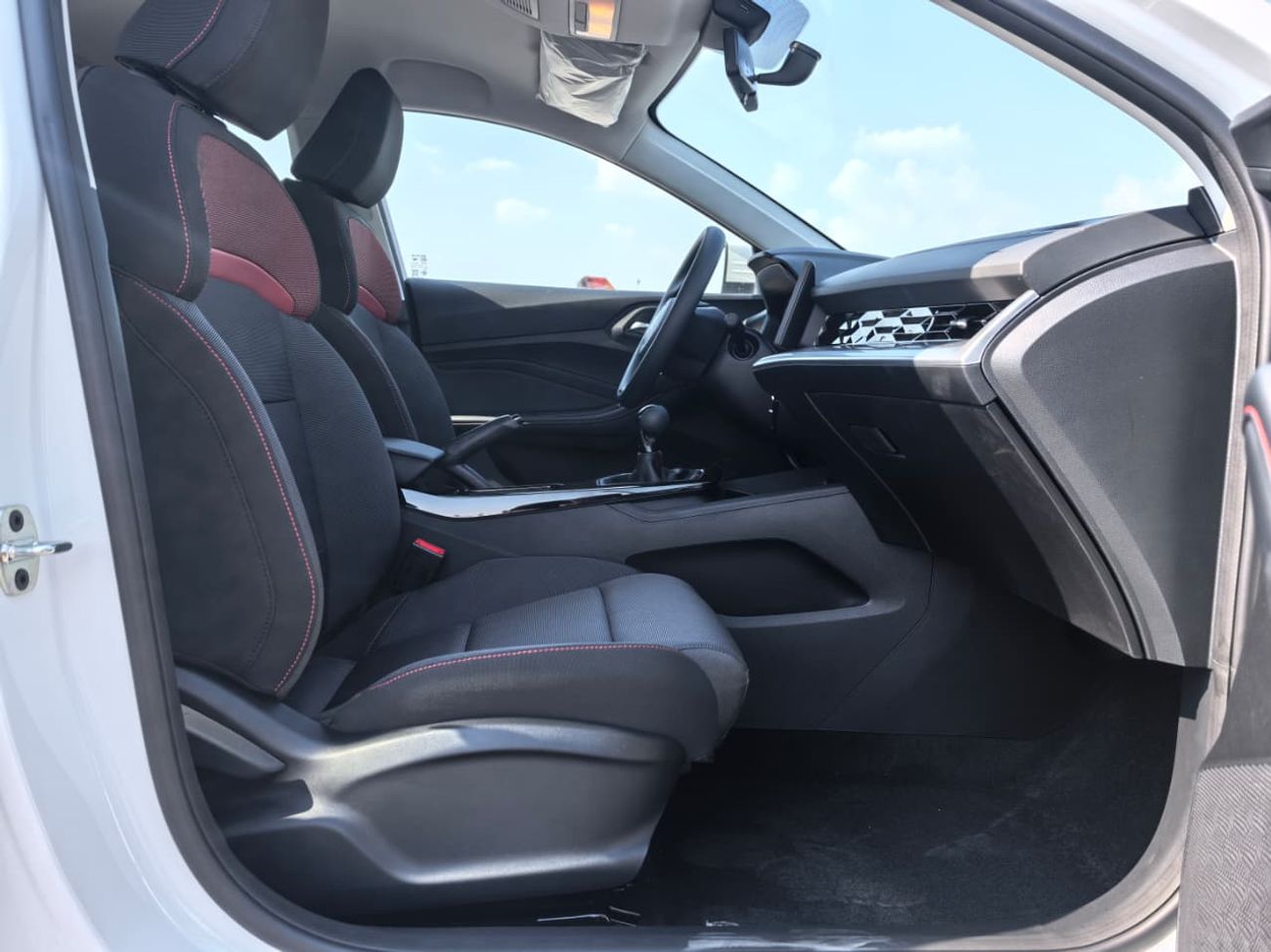 MG 5 MG5 MANUAL TRANSMISSION 1.5 L ; V4