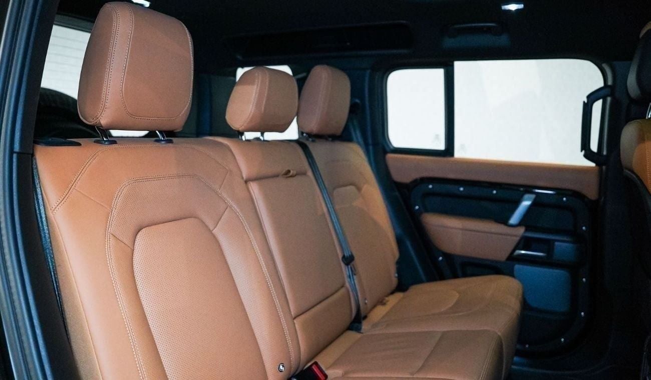 Land Rover Defender P525 Edition | AED 7,475 PM | Warranty 07-2029 | GCC