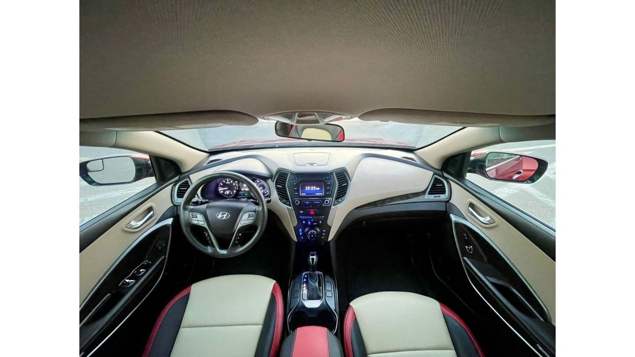هيونداي سانتا في 2018 Hyundai Santa Fe Sports 2.4L V4 GDi - Rear CAM + Leather Seats MidOption+ - 78,000 Mileage