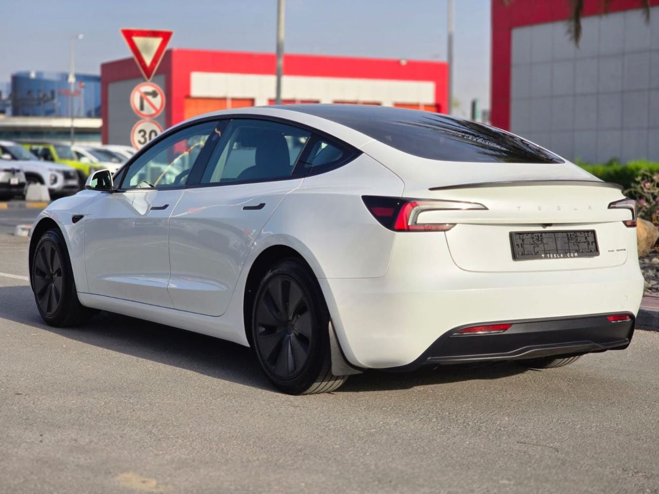 Tesla Model 3 Rear-Wheel Drive 2024 GCC WITH 8 YEARS TESLA WARRANTY IN MINT CONDITION