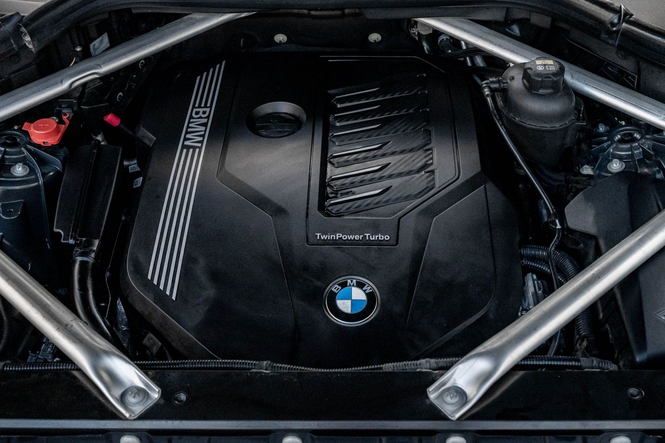 BMW X6 X6 xDrive 40i M | 5,190 P.M | 0% Downpayment | M-Kit | BMW Warranty & Service!