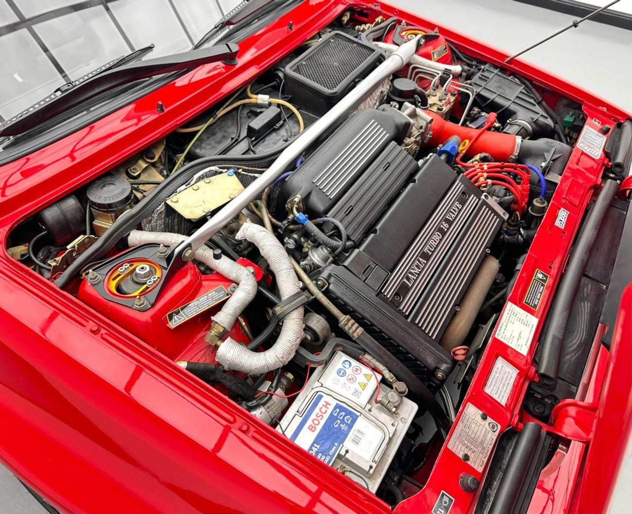 Lancia Delta 1992 Lancia Delta HF Integrale Evo I - The Ultimate Rally Icon