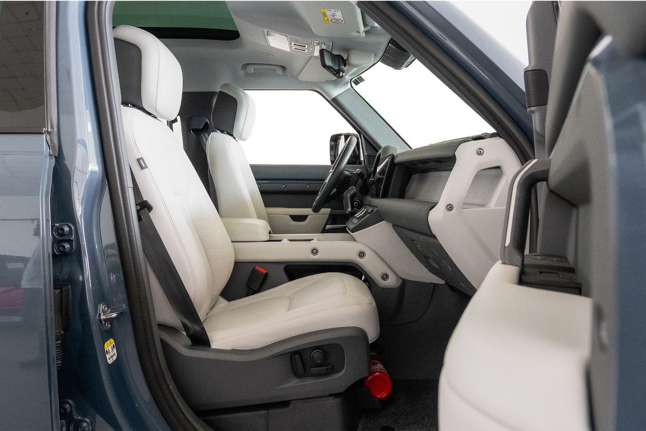 Land Rover Defender P400 110 X-Dynamic HSE 3.0L (5 Seater)