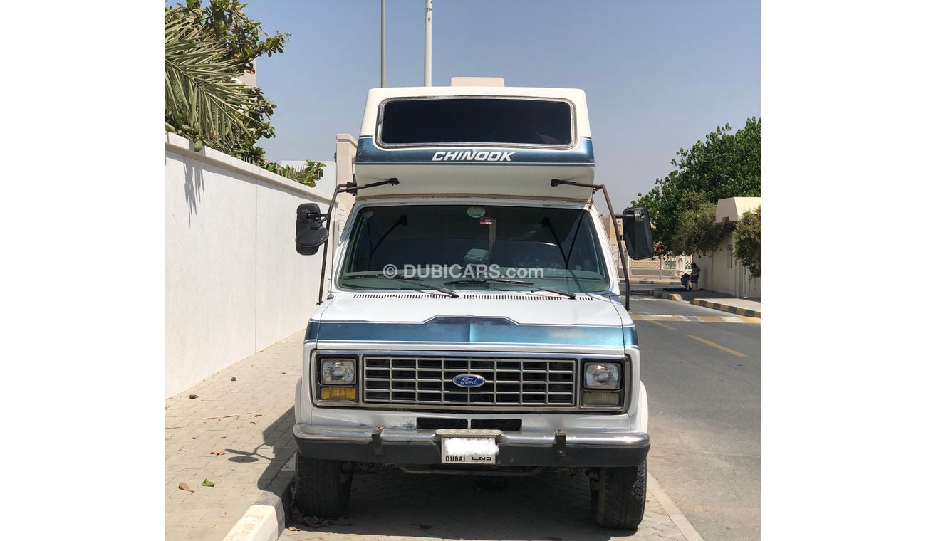 Ford Econoline RV Van - Chinook