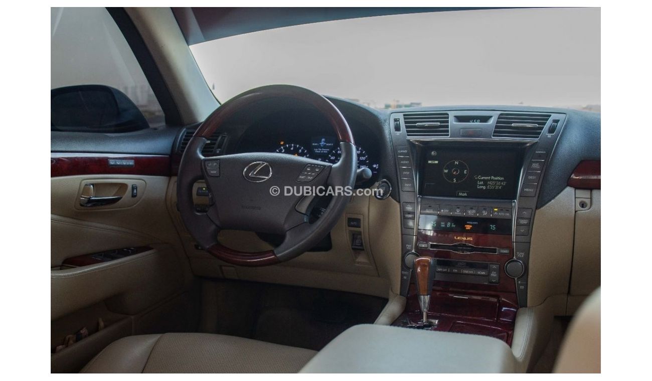 Lexus LS460