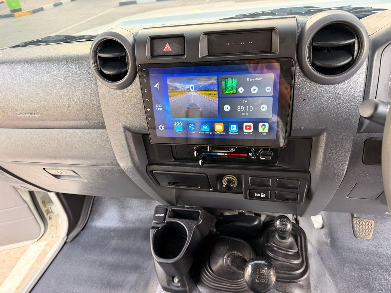 Toyota Land Cruiser 79 series with Current Shape