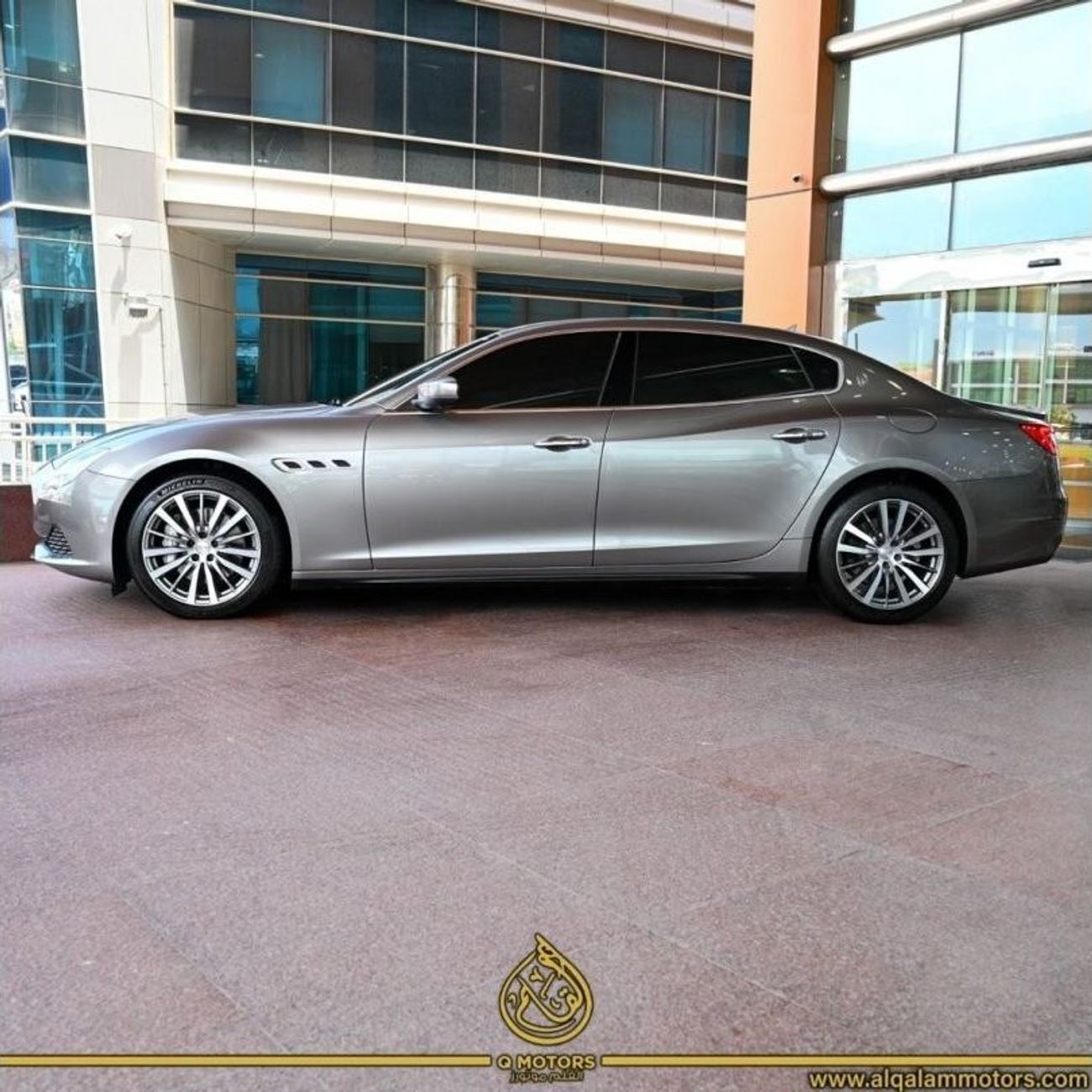 Maserati Quattroporte Base