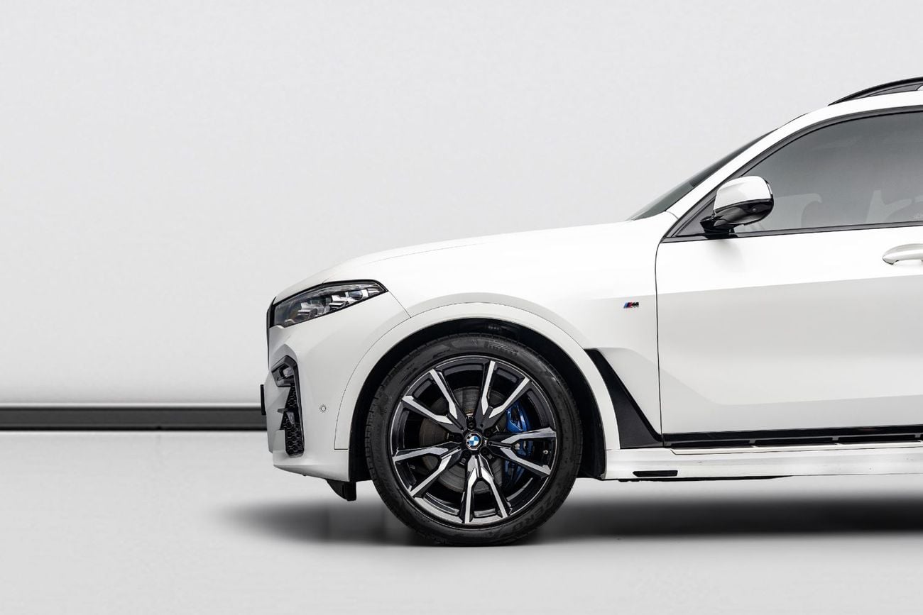 بي أم دبليو X7 2022 BMW X7 xDrive 40i, 3.0L TC I6, 4WD, 375 bhp, 7 Speed Automatic