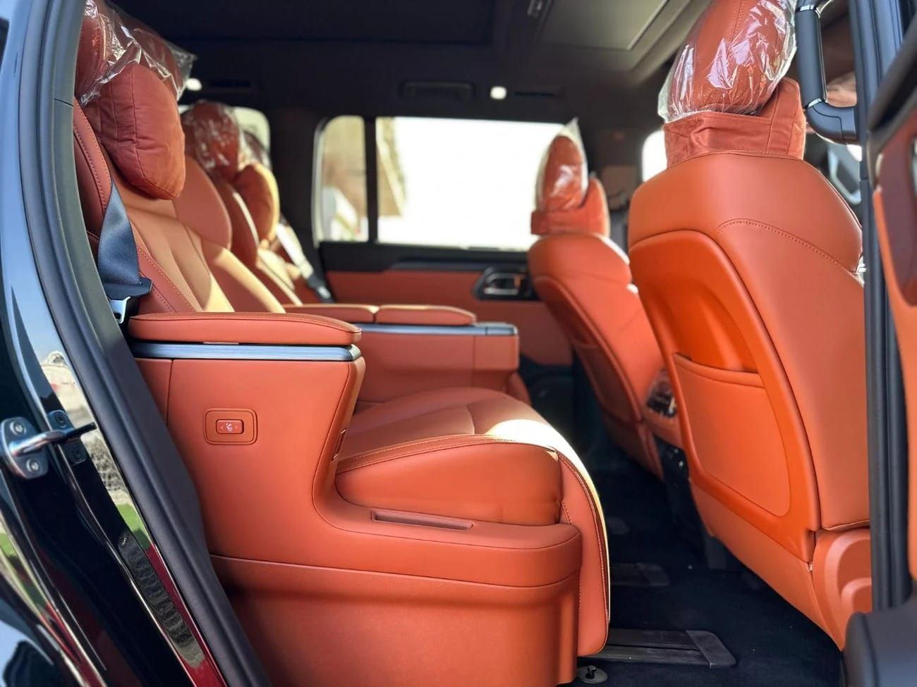 ROX 01 rox  01  2026 model  7  seats and 6 seats   ready stock