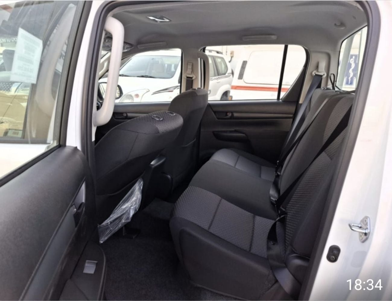 Toyota Hilux SGLX Toyota Hilux pickup double cabin manual gear diesel 2.8L wide body  mid option