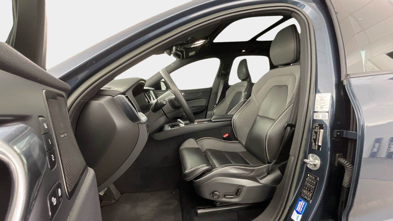 فولفو XC 60 ULTIMATE DARK | شامل الضمان | 0 ﺪﻔﻋﺓ ﺃﻮﻟﻯ