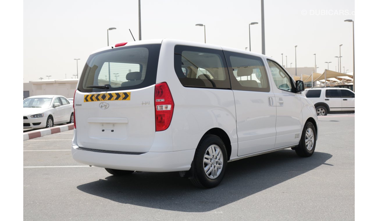 Hyundai H-1 9 SEATER AUTOMATIC PASSENGER VAN