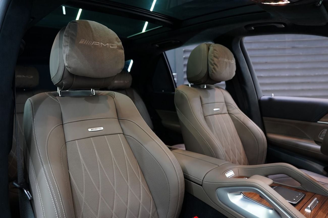 مرسيدس بنز GLE 53 AMG 2026 Mercedes-AMG GLE 53 4Matic+, Manufaktur Interior Package, Panoramic Roof, Gargash Warr + Serv!!