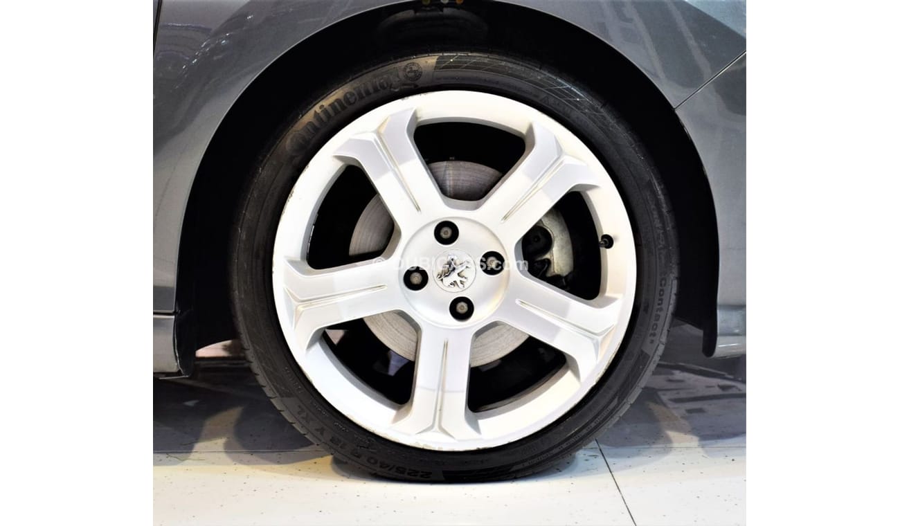 بيجو 308 Amazing Peugeot 308 CC 2011 Model!! in Grey Color! GCC Specs