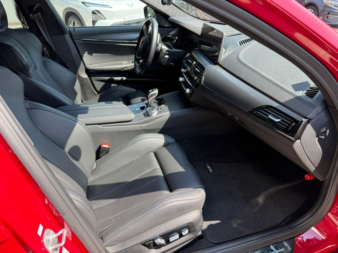 بي أم دبليو M5 COMPETITION PACK