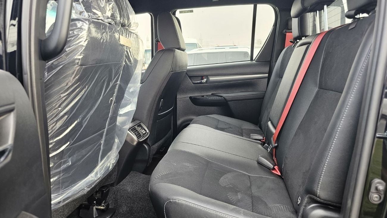 تويوتا هيلوكس Toyota Hilux TOYOTA HiLUX GR 2.8 DiESEL 2025 BLACK