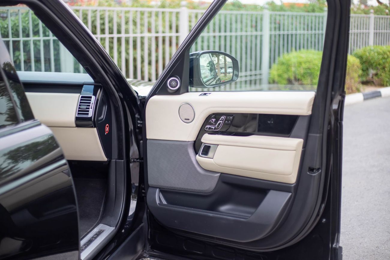 Land Rover Range Rover Supercharged 5.0L