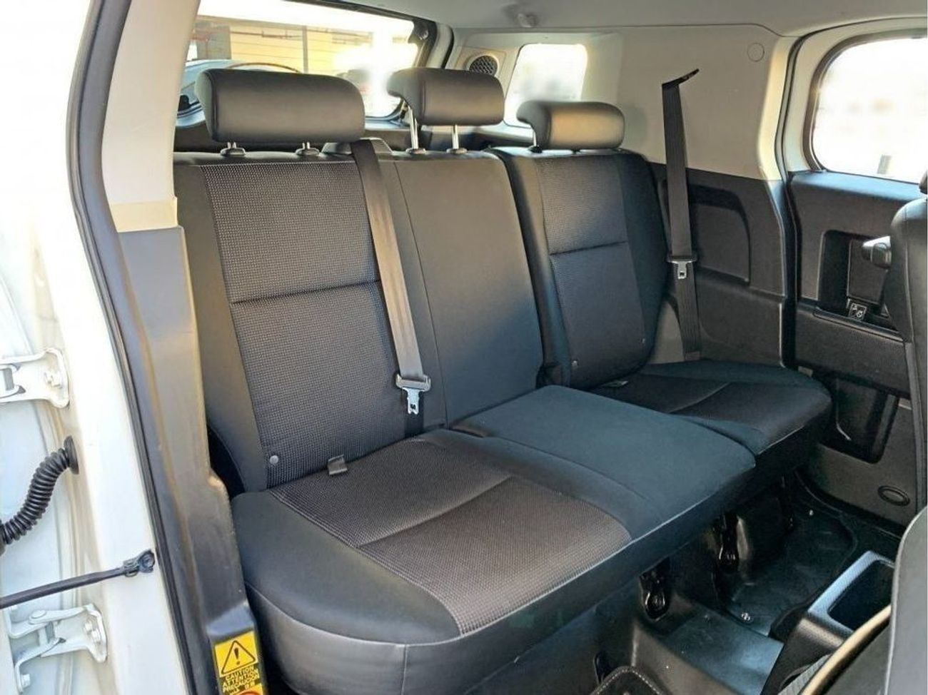 Toyota FJ Cruiser V6 4.0L-6CYL SUPERCHARGED EXCELLENT CONDITION