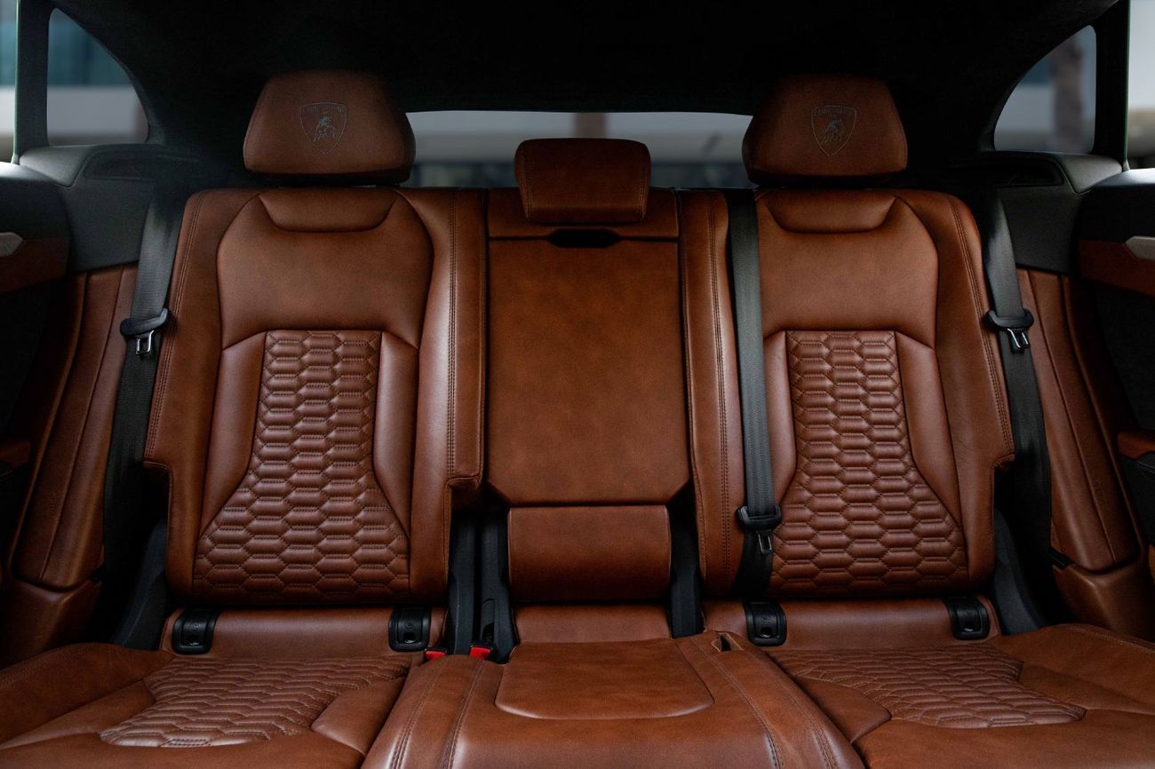 Lamborghini Urus | 15,862 P.M  | 0% Downpayment | Agency Warranty!