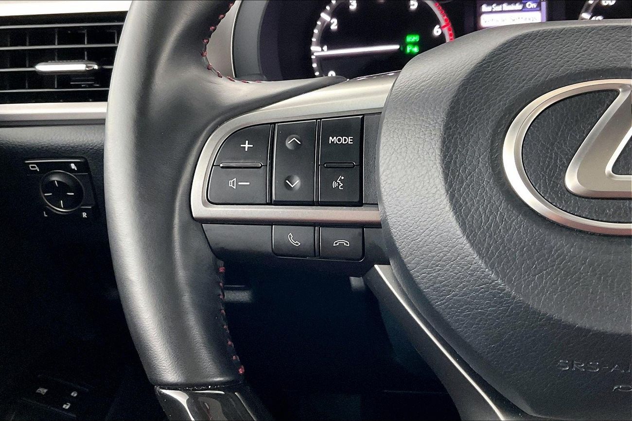 لكزس GX 460 Platinum | سنة ضمان مجانية | خالية من أضرار الفيضانات