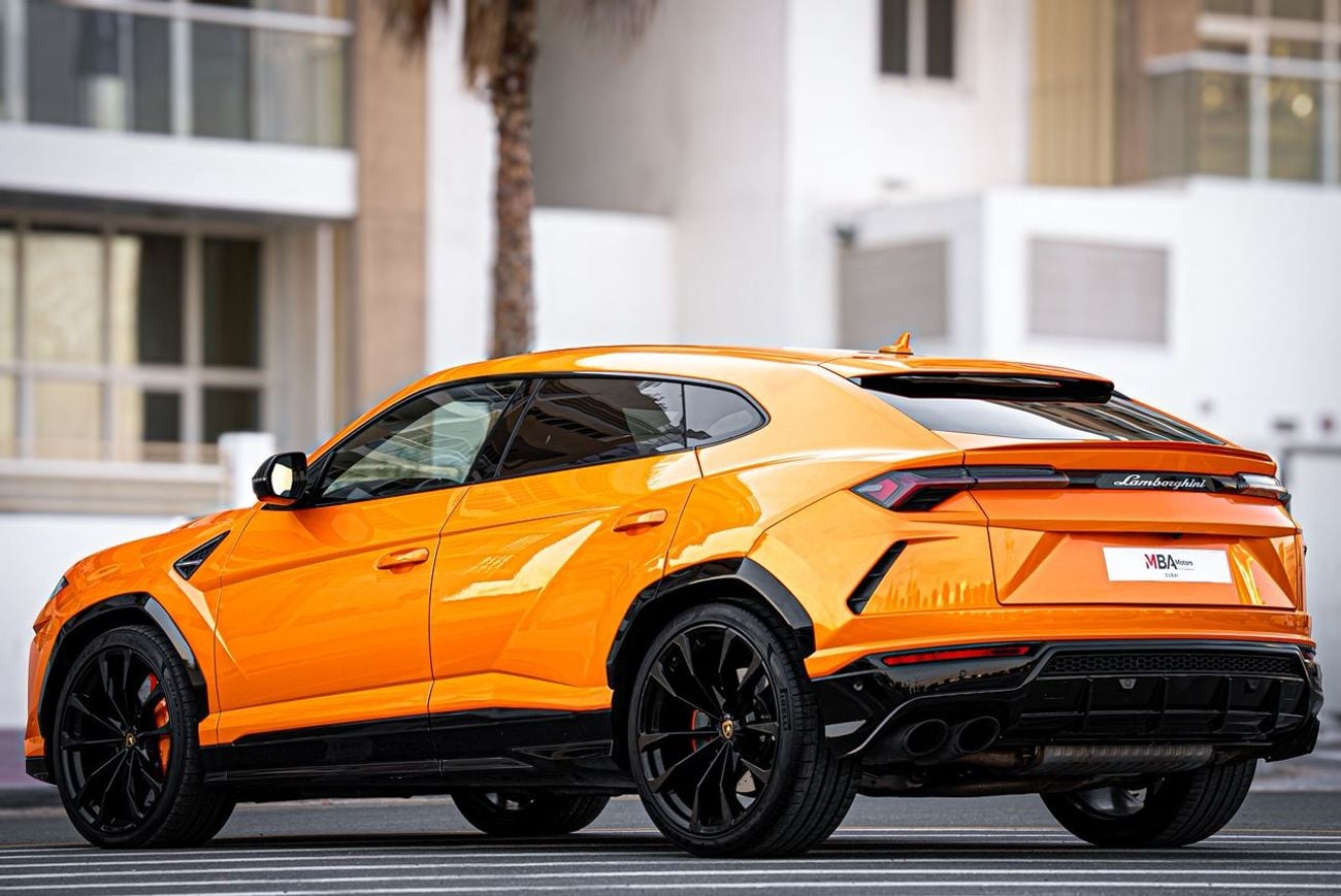 Lamborghini Urus STD Clean title Low Mileage
