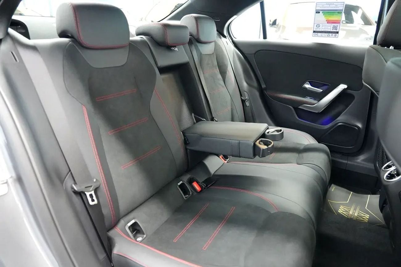 مرسيدس بنز A 200 A 200 | GCC 0km | Agency Warranty | AMG Package