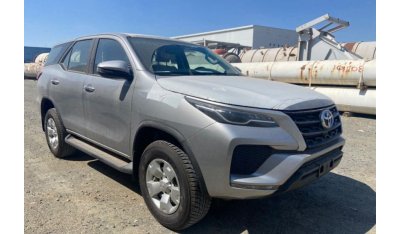 Toyota Fortuner TOYOTA FORTUNER 2.4L DSL 4/4 .. 2023