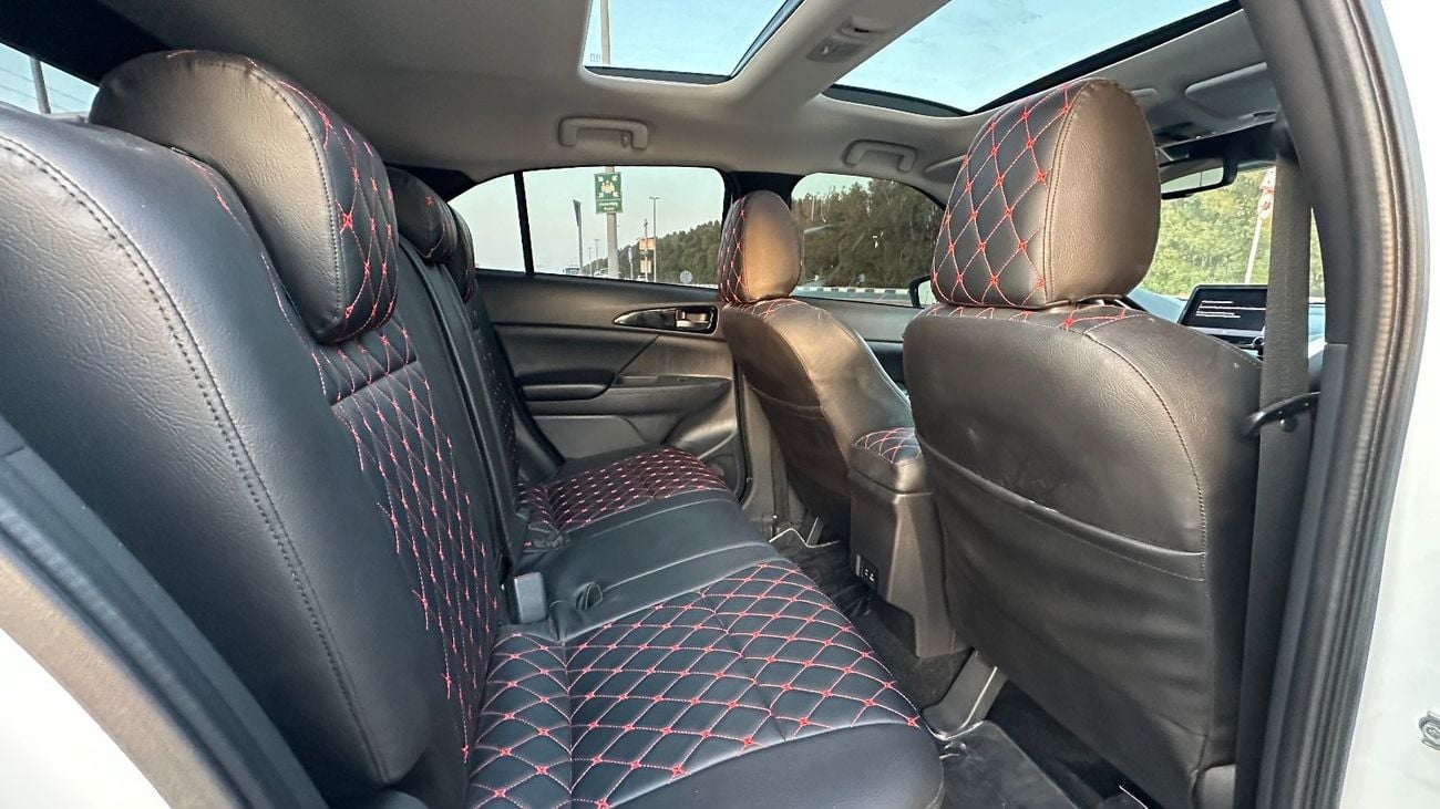 ميتسوبيشي إكلبس كروس 